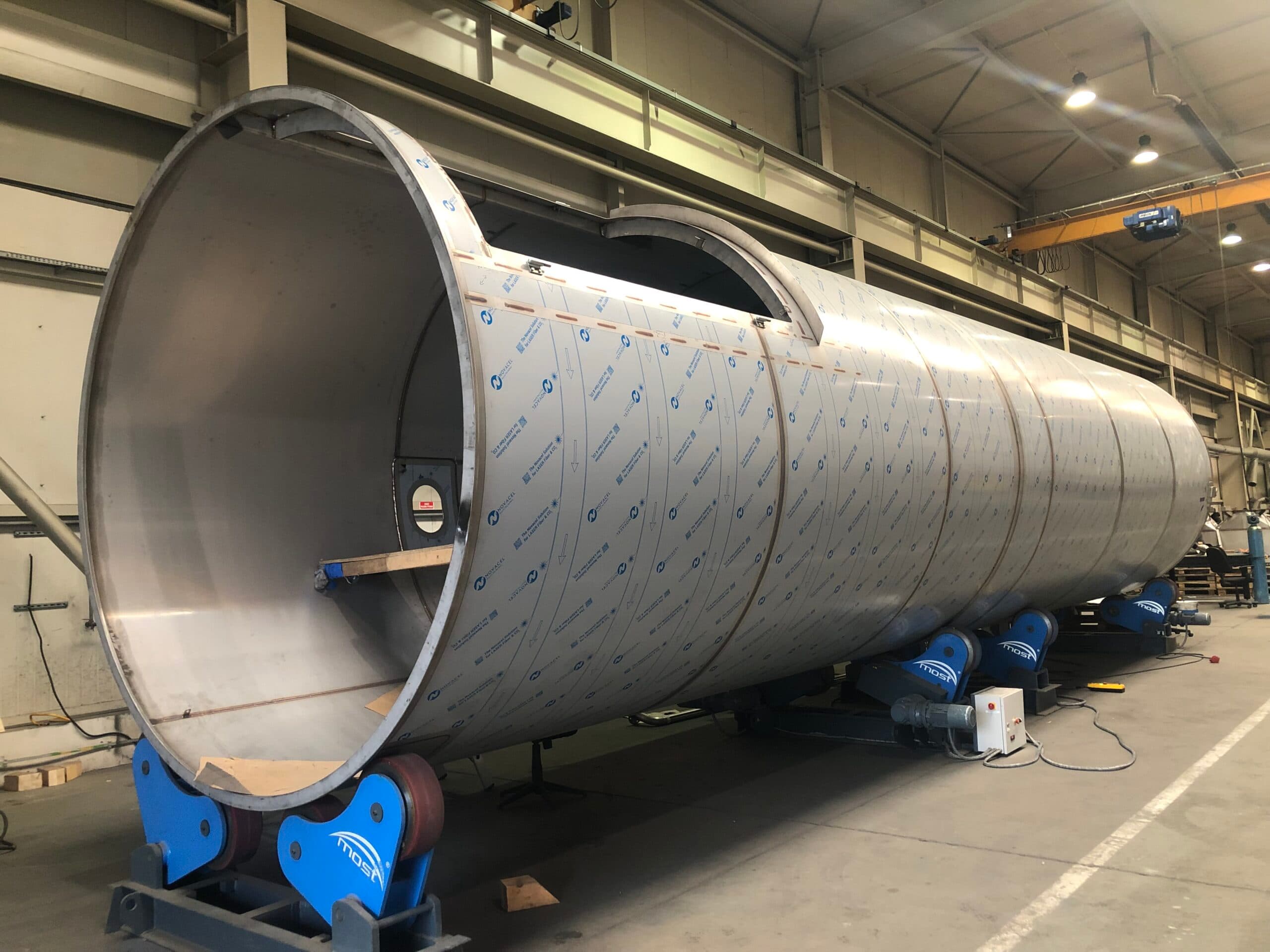 Aluminium / Stainless Silos 1