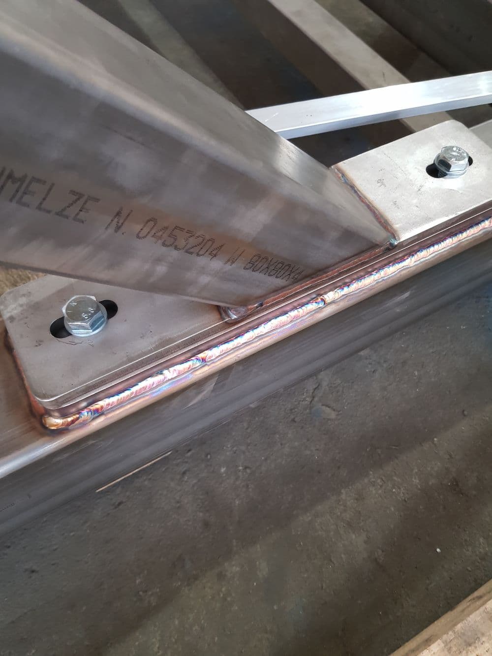 Steel Structures 6